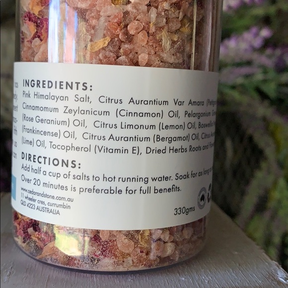 Cedar + Stone Australian PINK Himalayan Bath Salts - Picture 3 of 6